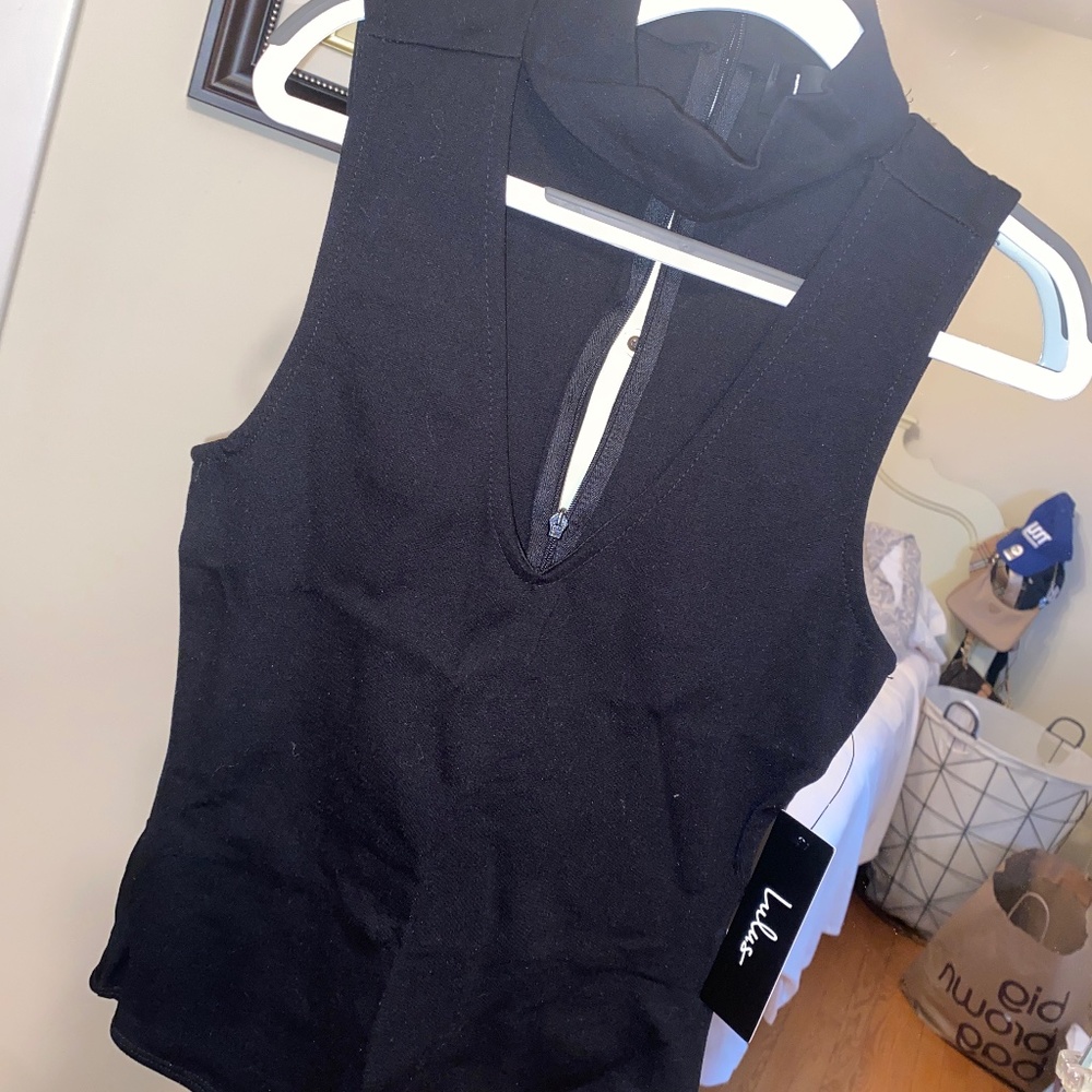 Black Lulus bodysuit!